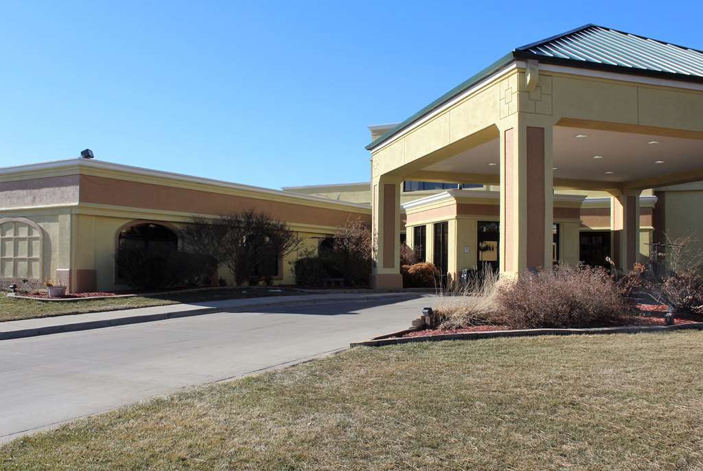 Ramada By Wyndham North Platte Hotel Exterior foto